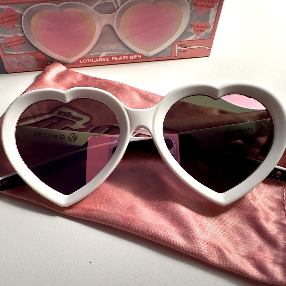 Pit Viper Heart Shaped Glasses MIAMI NIGHTS ADMIRER